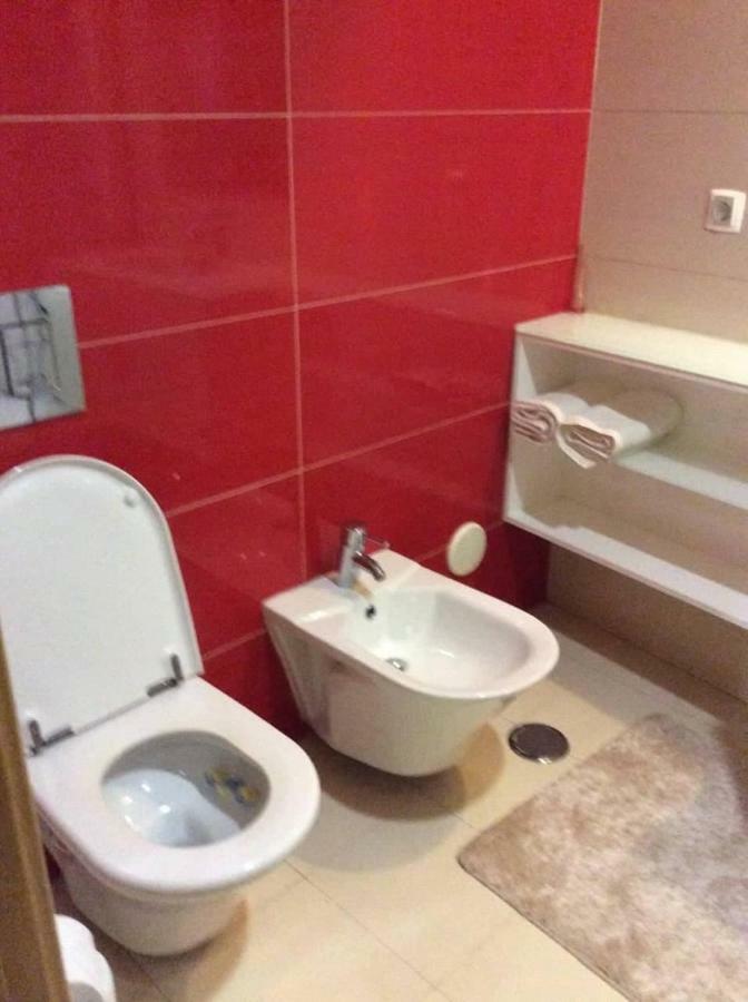 Adalberto Nascimento Luxury Aparta-Hostel At Colinas Do Cruzeiro Odivelas  Extérieur photo